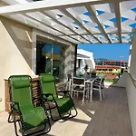 Appartamento Guesthost - Modern Near The *