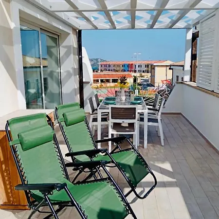 Daire Nuovissimo Con Piscina E Terrazza - A Due Passi Dalle Spiagge