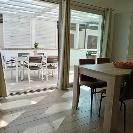 Daire Nuovissimo Con Piscina E Terrazza - A Due Passi Dalle Spiagge Palau