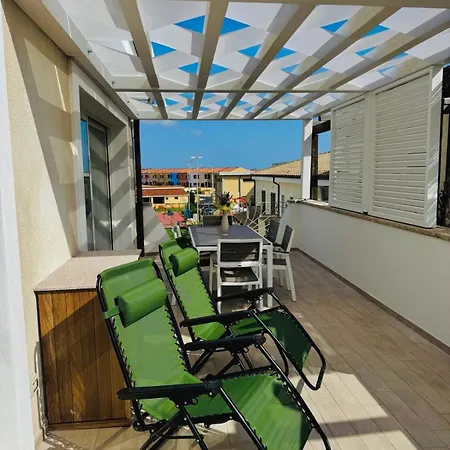 Nuovissimo Con Piscina E Terrazza - A Due Passi Dalle Spiagge Palau