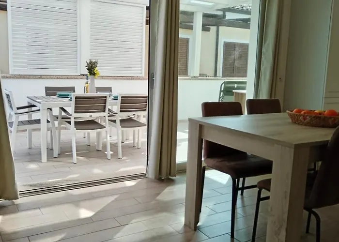 Apartamento Guesthost - Modern Near The Palau